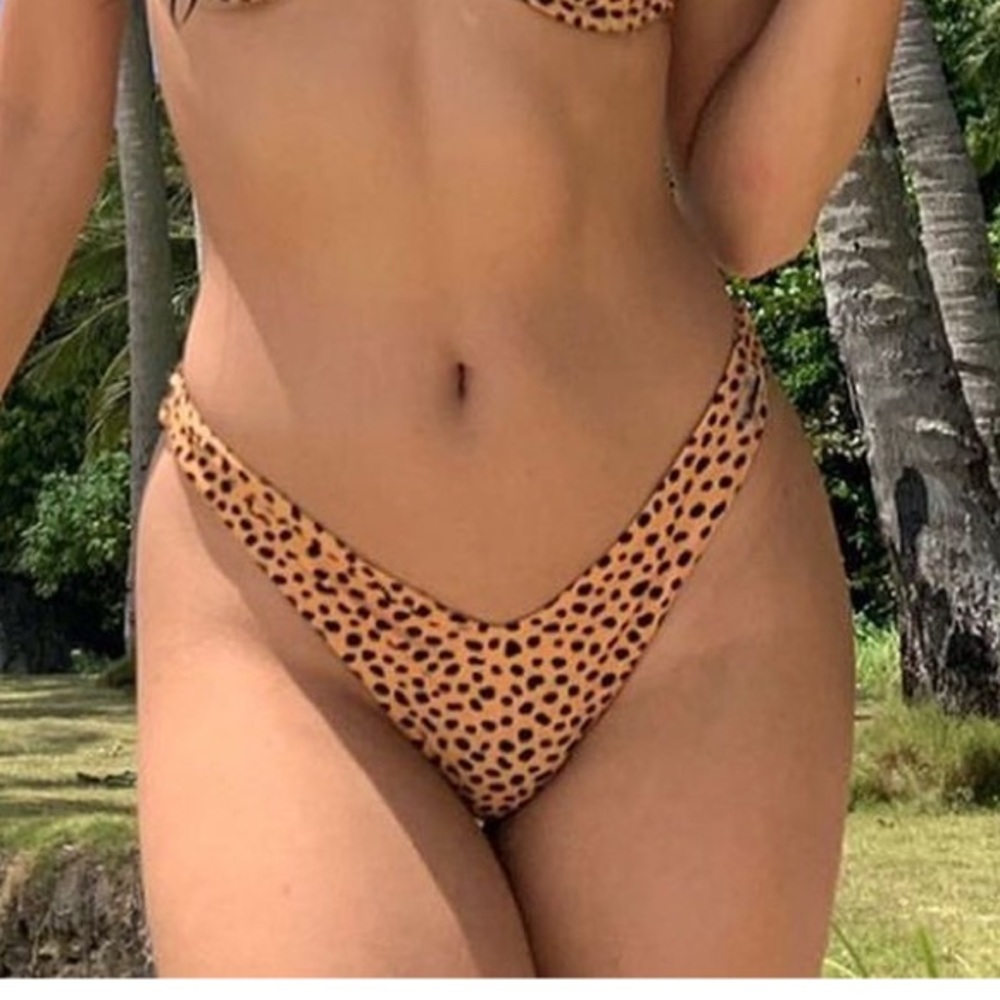 Blackbough bikini bottoms Paris Style / sand flint color size S, M